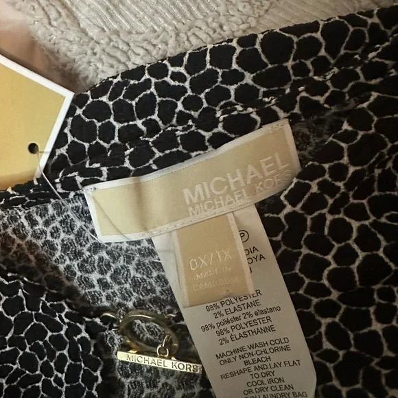 Michael Kors dressy shirt/ shawl - Picture 3 of 6